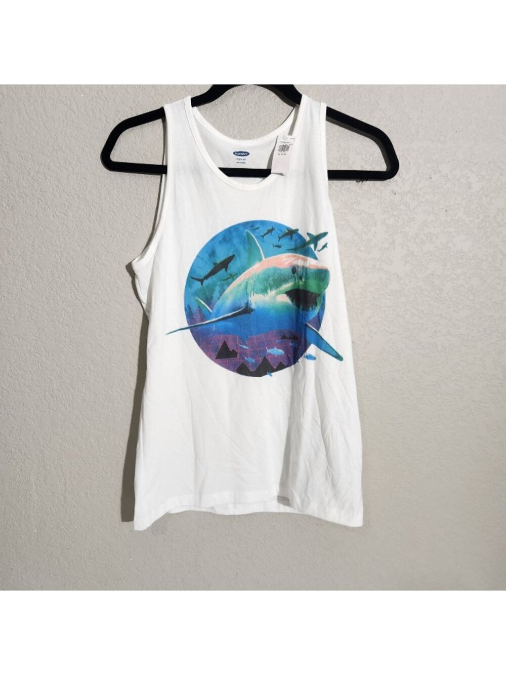 Old Navy Shark Graphic Tank Top Boys Size XL (14-16) White Sleeveless